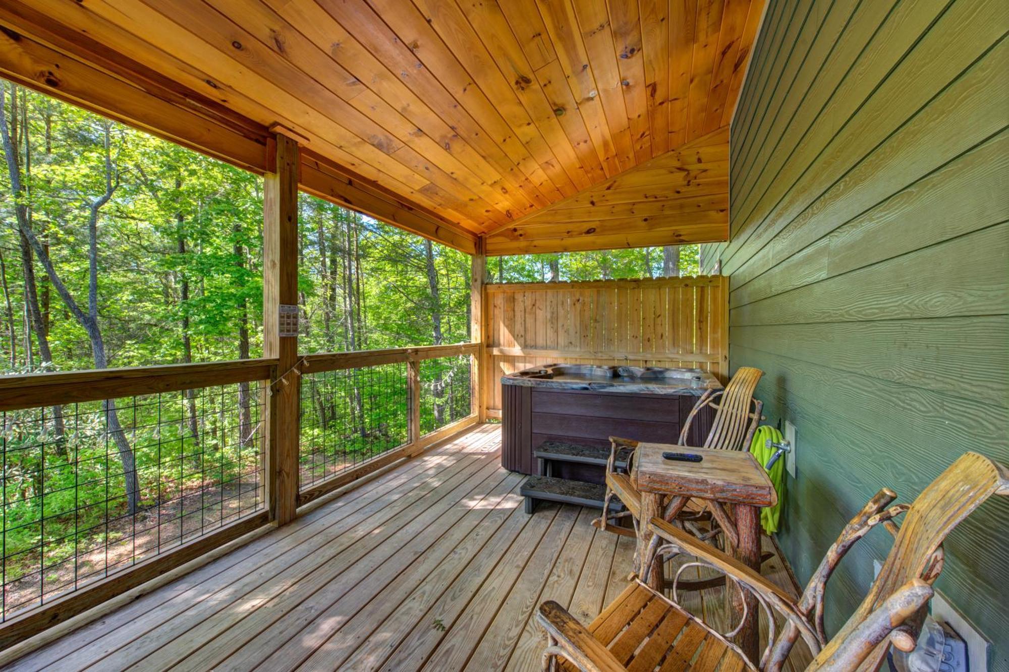 Bobcat Den By Eden Crest Villa Gatlinburg Exterior photo